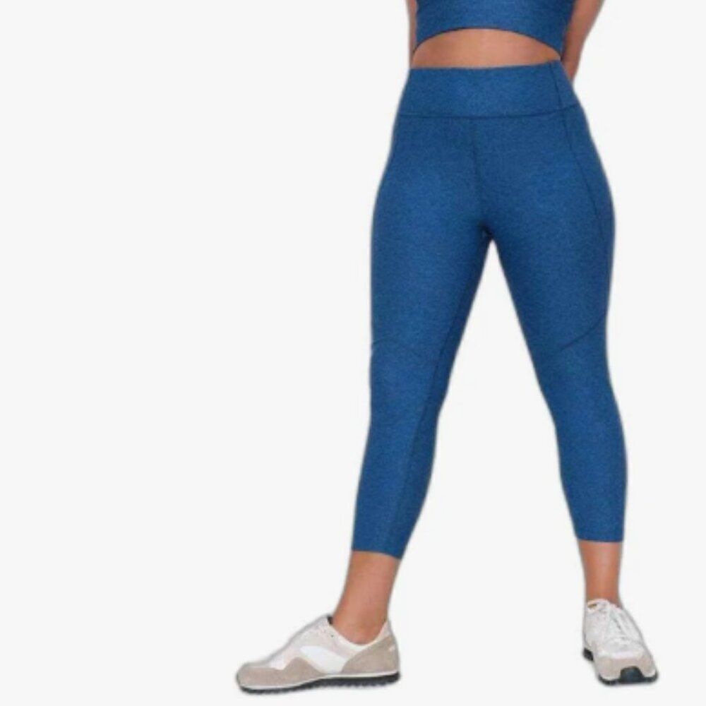 OUTDOOR VOICES 3/4 Warmup Leggings Blue Size Medium